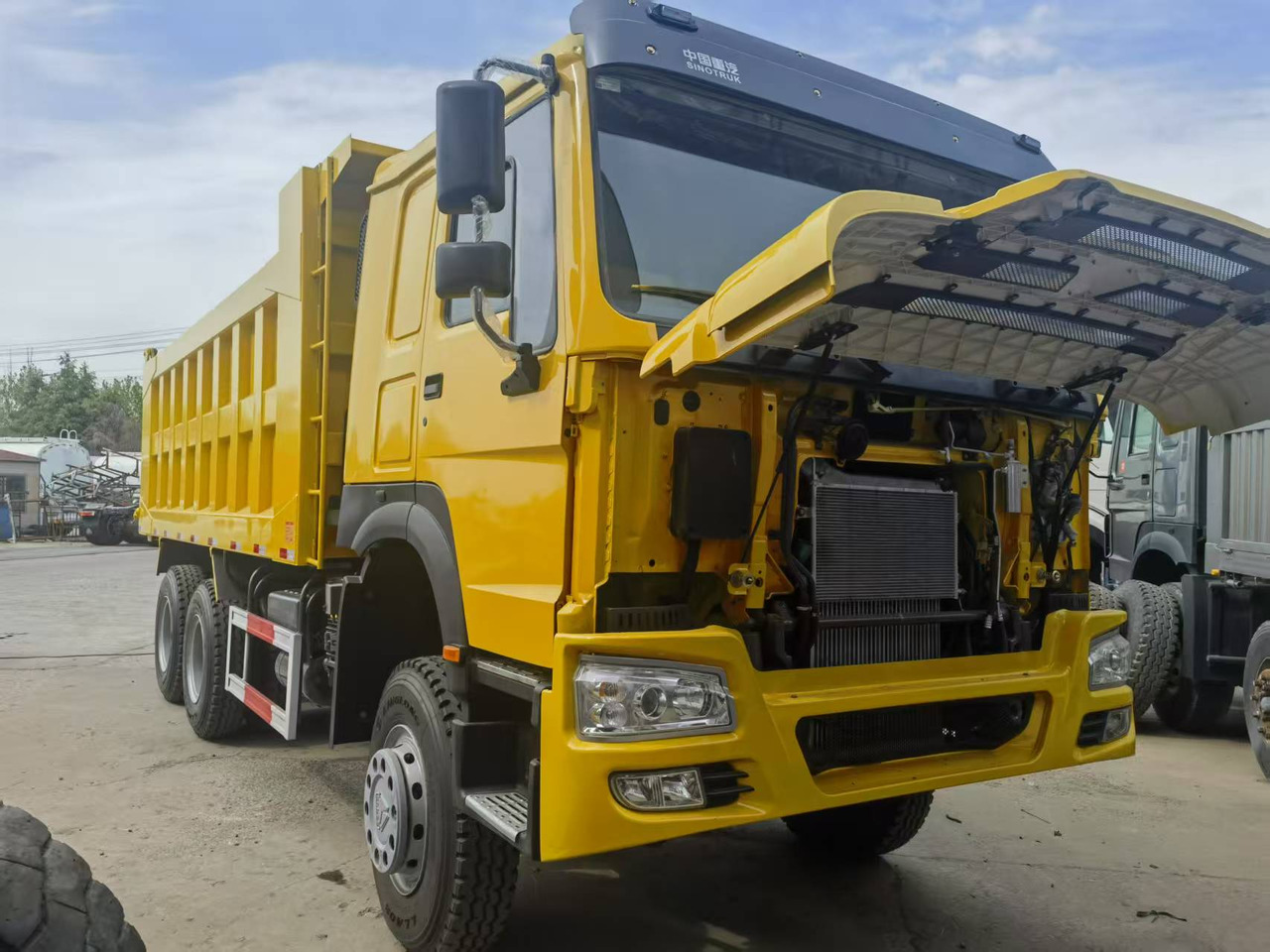 Sinotruk HOWO 371 Dump truck - Tipper: picture 3 Sinotruk HOWO 371 Dump truck - Tipper: picture 3