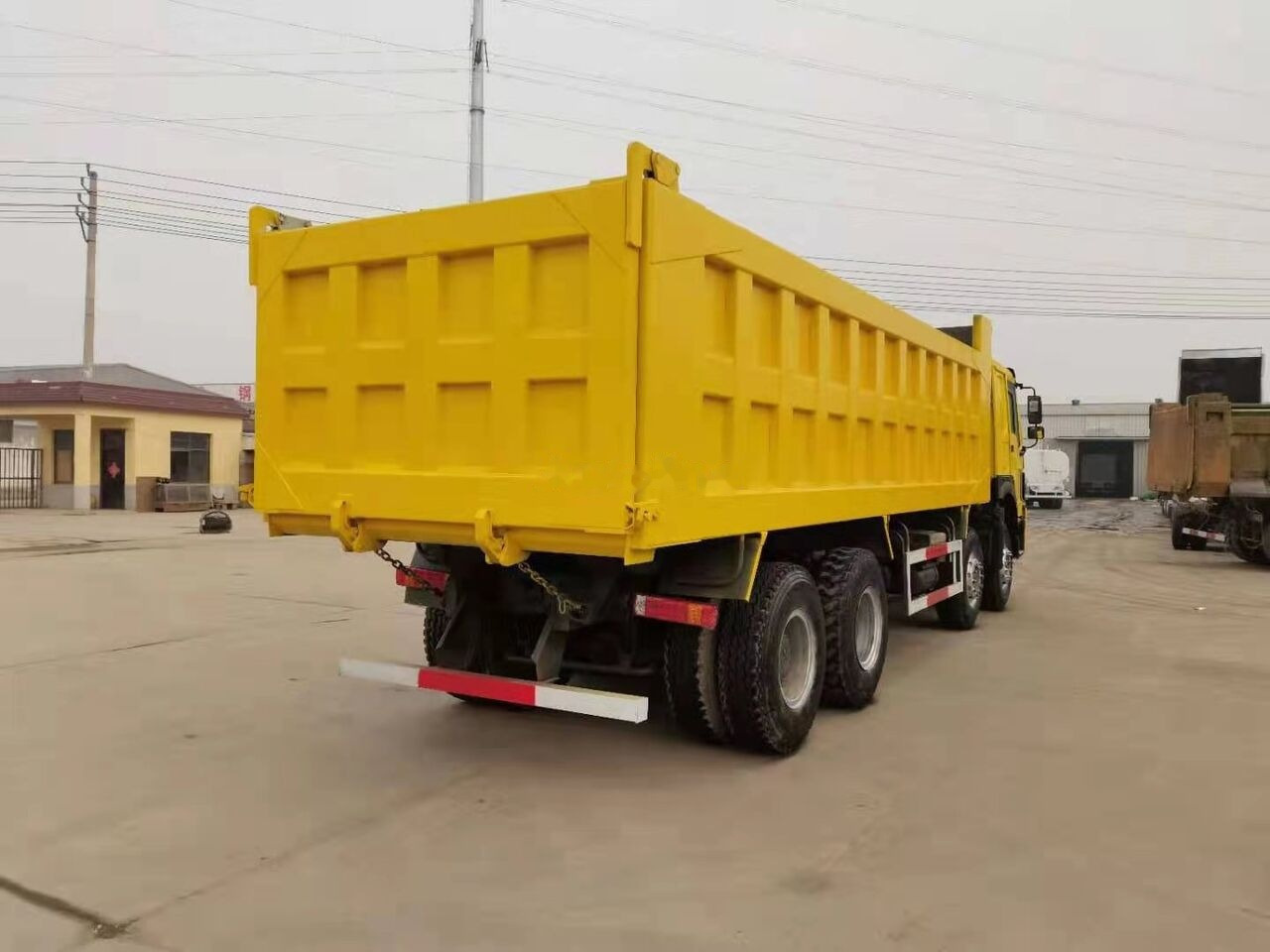 Sinotruk HOWO 8*4 Dump truck - Tipper: picture 5 Sinotruk HOWO 8*4 Dump truck - Tipper: picture 5