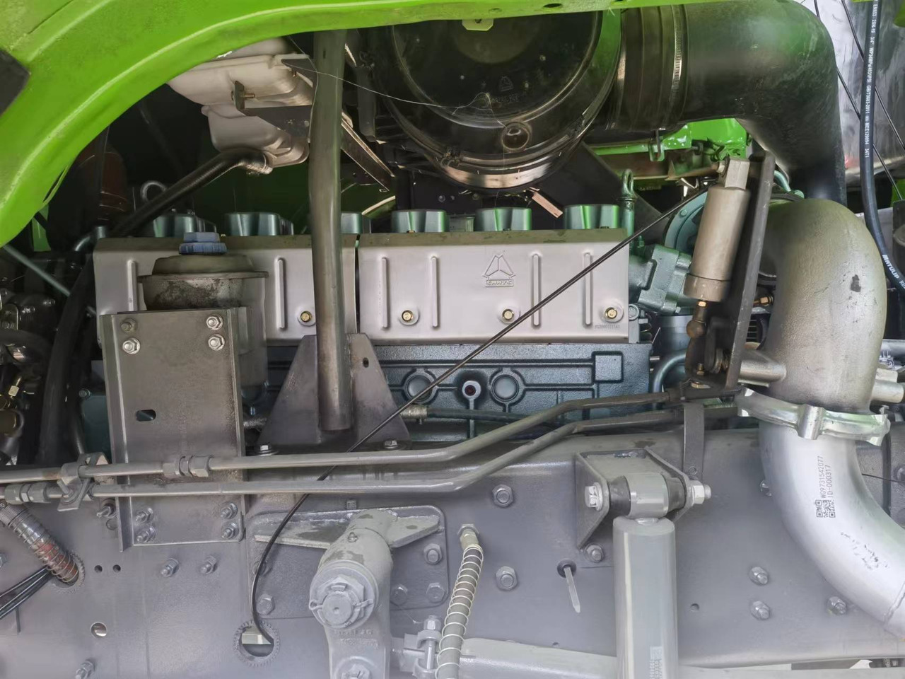 Sinotruk HOWO 8*4 Dump truck - Tipper: picture 5 Sinotruk HOWO 8*4 Dump truck - Tipper: picture 5