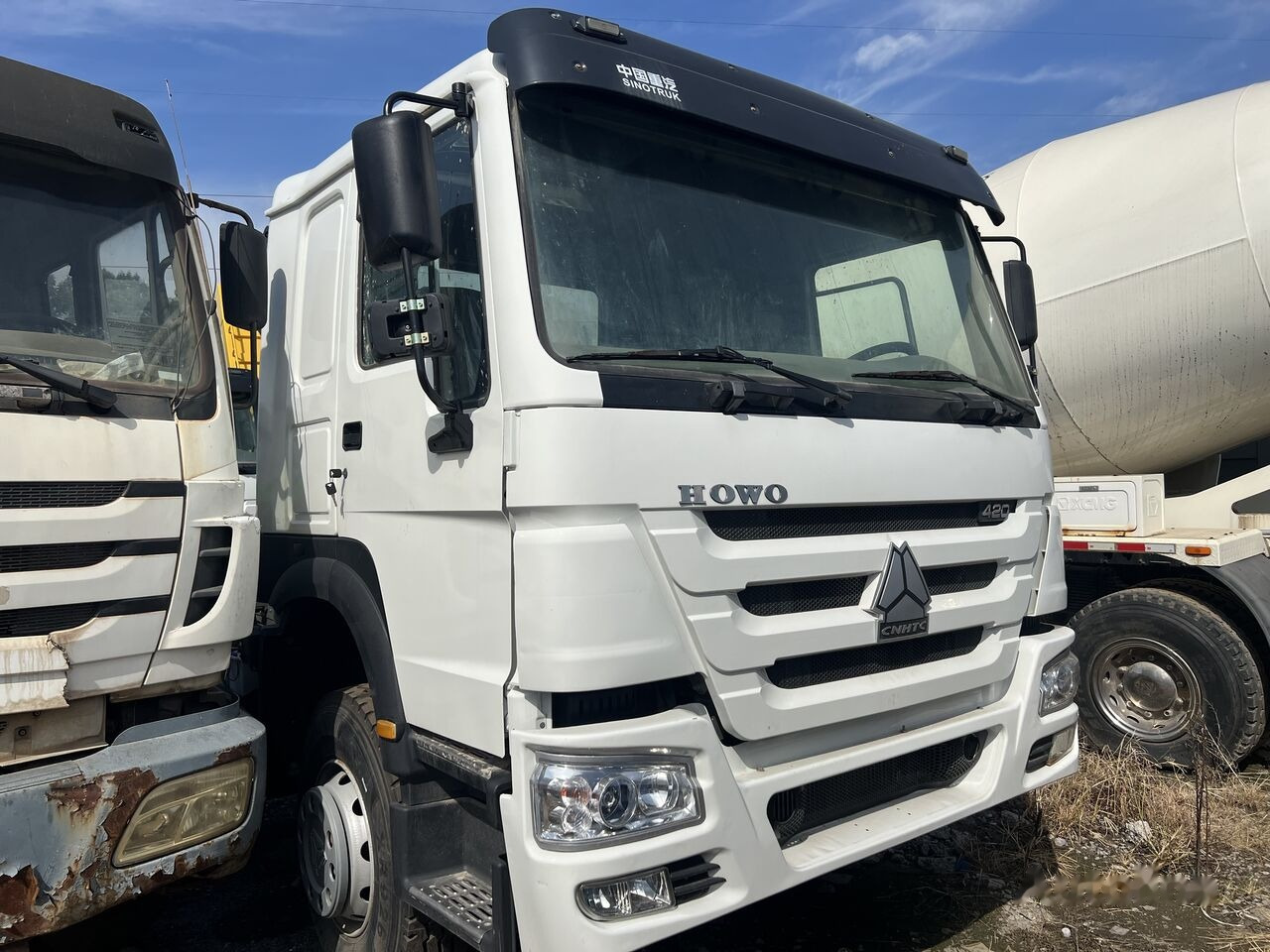 Sinotruk HOWO 420HP 6X4 Tractor - Tractor unit: picture 3 Sinotruk HOWO 420HP 6X4 Tractor - Tractor unit: picture 3