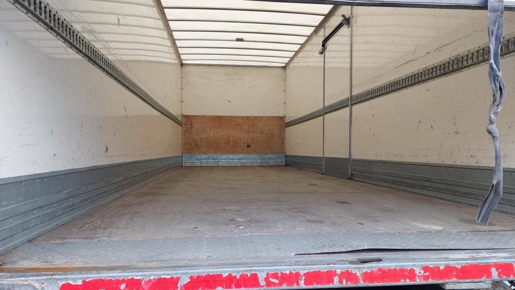 Caja cerrada IVECO Eurocargo ML 120 E22 - Box truck: picture 4 Caja cerrada IVECO Eurocargo ML 120 E22 - Box truck: picture 4