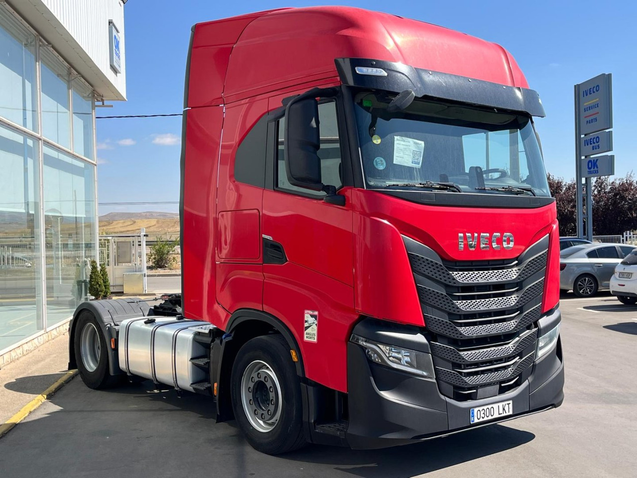 Cabeza Tractora IVECO 460 AUTOMATICO CON INTARDER - Tractor unit: picture 3 Cabeza Tractora IVECO 460 AUTOMATICO CON INTARDER - Tractor unit: picture 3