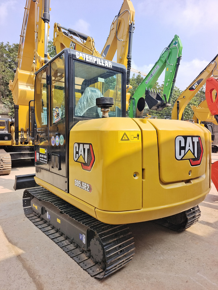 CAT 305.5E - Mini excavator: picture 1 CAT 305.5E - Mini excavator: picture 1