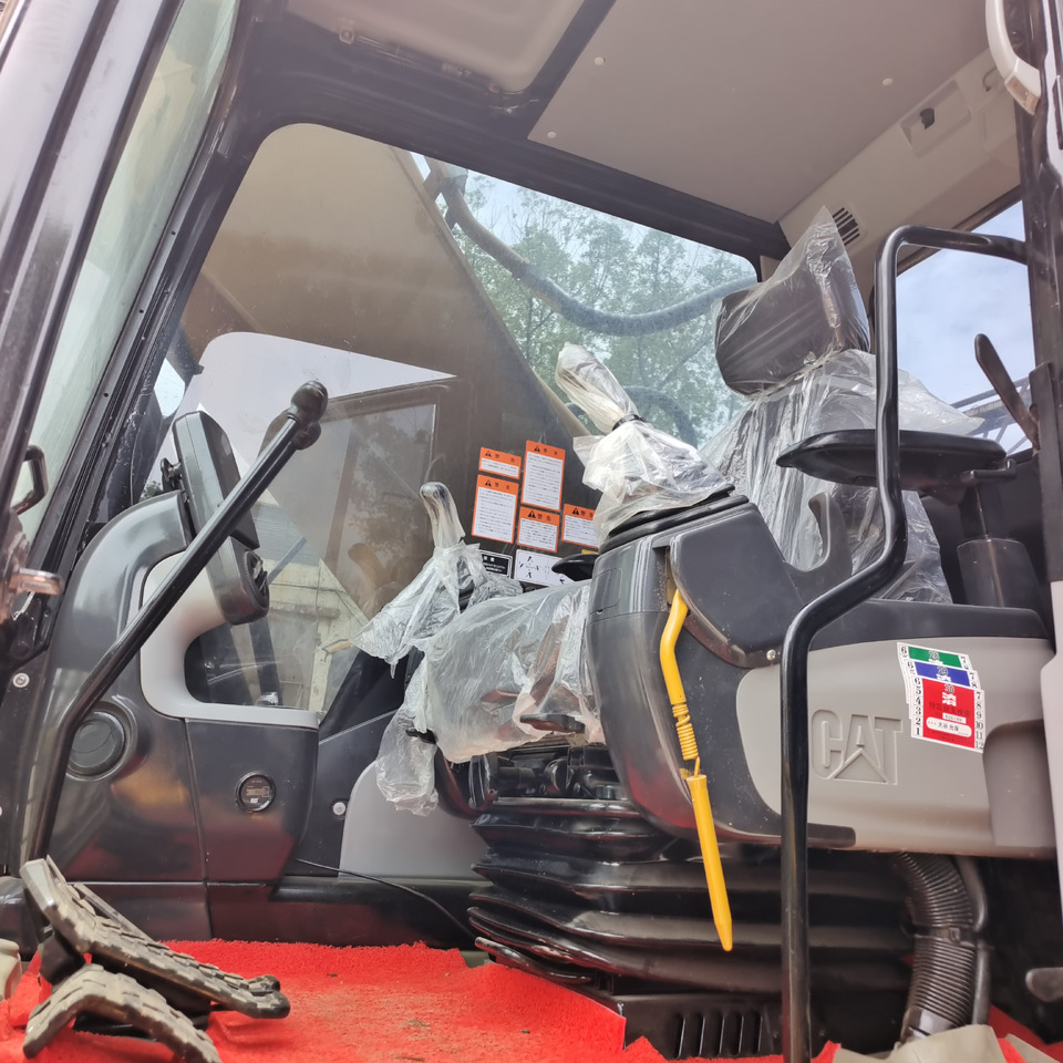 Crawler excavator CAT 336D: picture 13