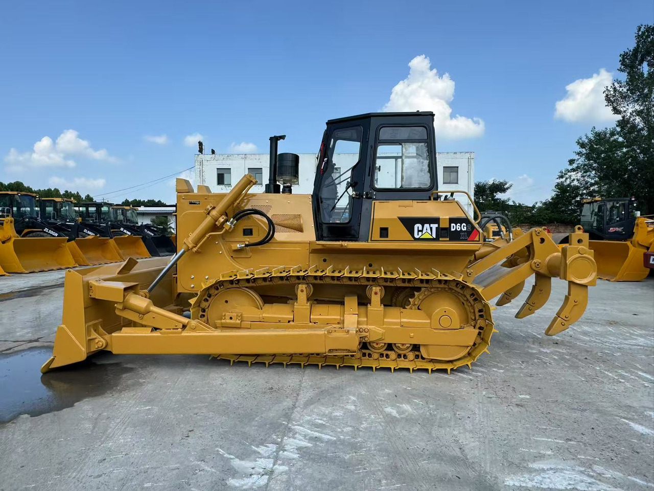 CAT D6G - Bulldozer: picture 5 CAT D6G - Bulldozer: picture 5