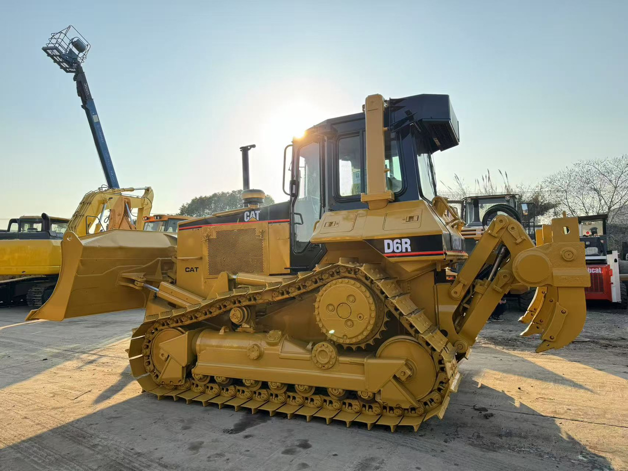 CAT D6R D6G D7G D9R D8T - Bulldozer: picture 2 CAT D6R D6G D7G D9R D8T - Bulldozer: picture 2