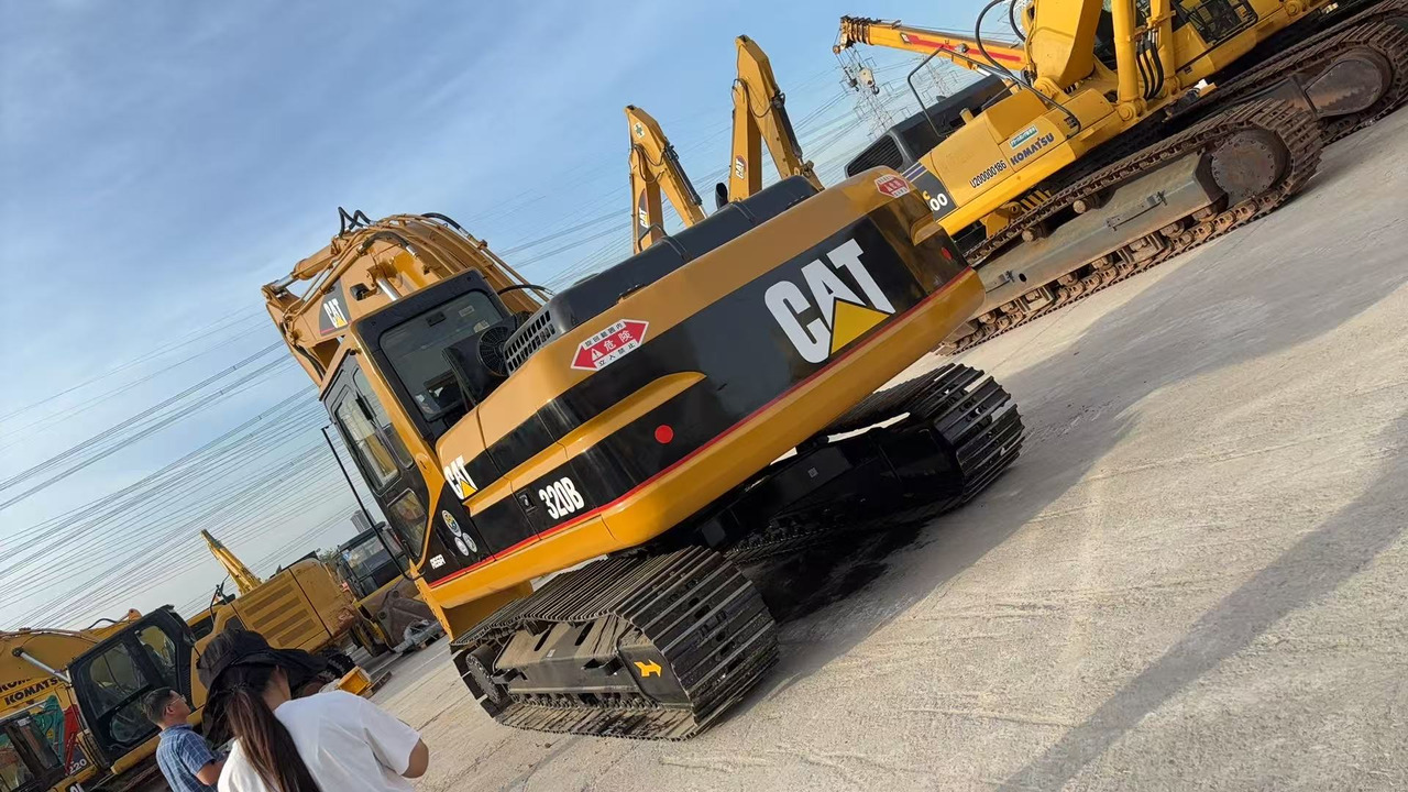 CATERPILLAR 320BL CAT 320 BL - Crawler excavator: picture 3 CATERPILLAR 320BL CAT 320 BL - Crawler excavator: picture 3