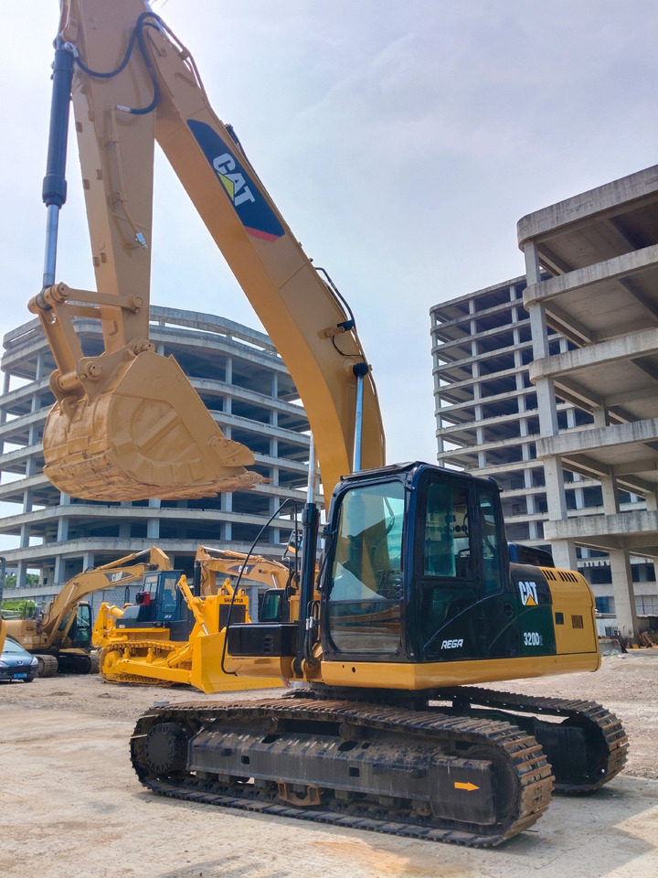 Crawler excavator CATERPILLAR 320D2L CAT 320D 2 L WITH C7.1 ENGINE: picture 13