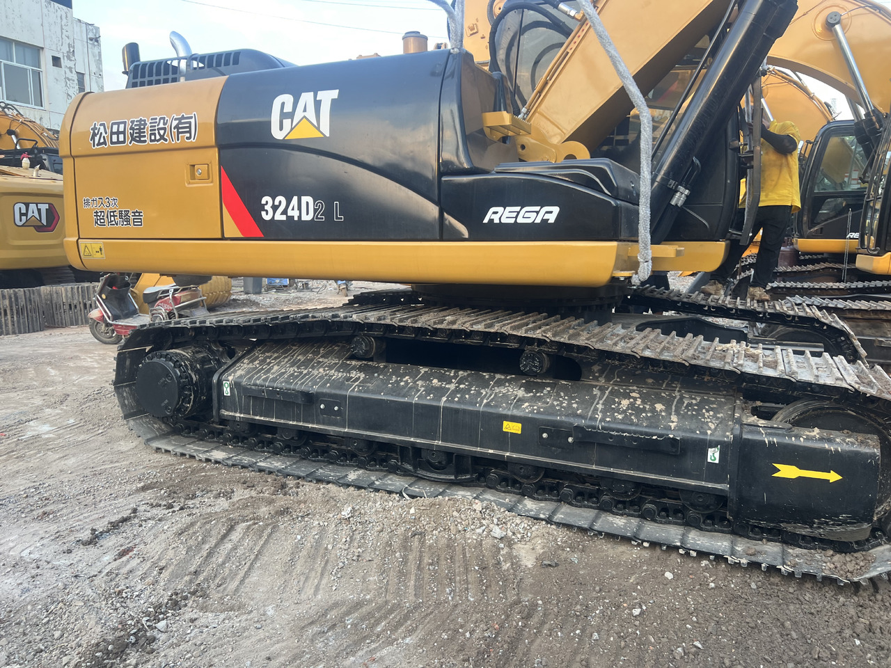 CATERPILLAR 324DL CAT 324D 2 L - Crawler excavator: picture 4 CATERPILLAR 324DL CAT 324D 2 L - Crawler excavator: picture 4