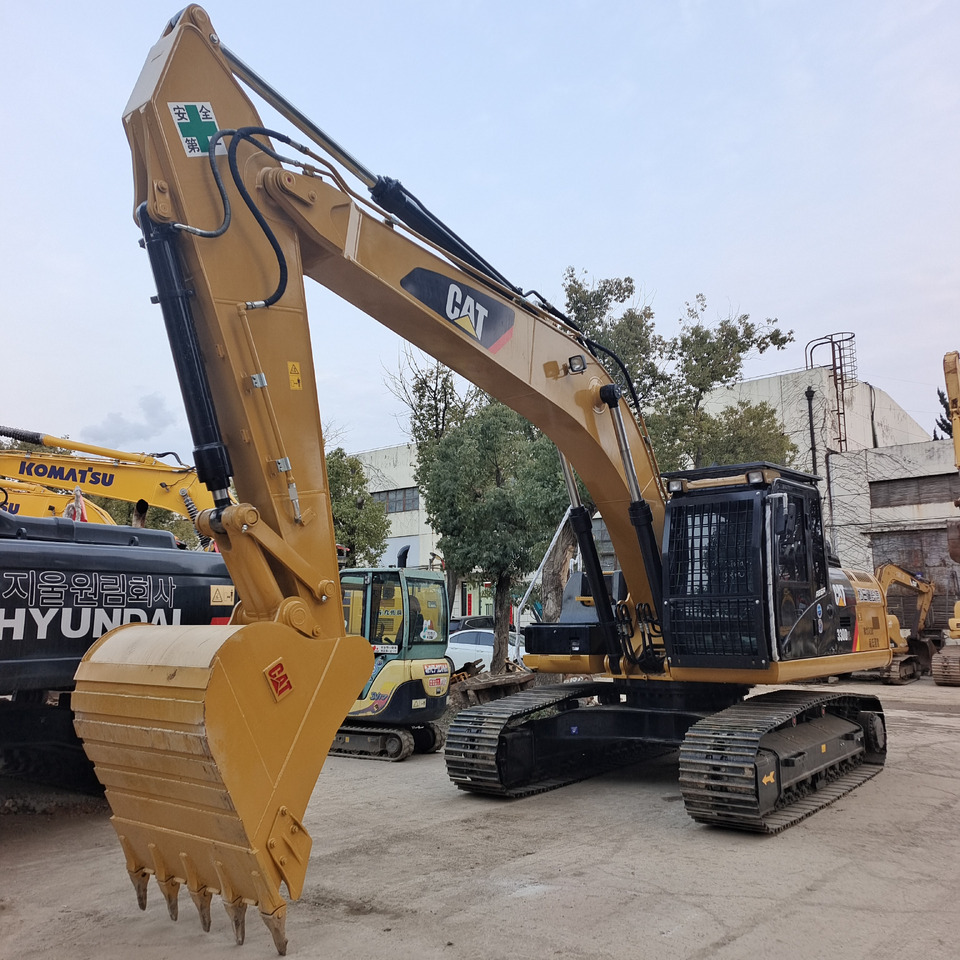 CATERPILLAR 330D2 L CAT 330D 2 L - Crawler excavator: picture 2 CATERPILLAR 330D2 L CAT 330D 2 L - Crawler excavator: picture 2