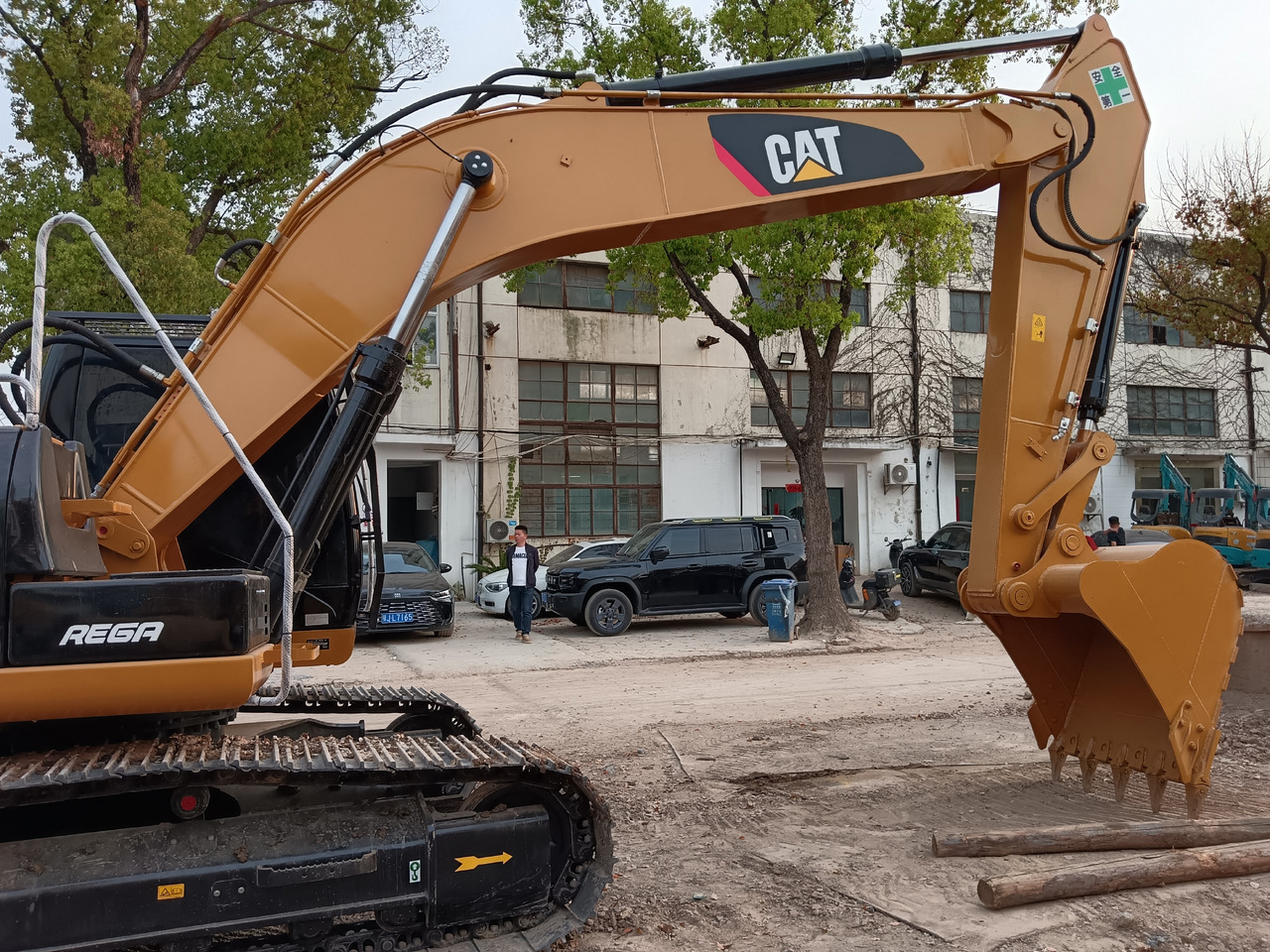 Crawler excavator CATERPILLAR 330D2 L CAT 330D2L: picture 17
