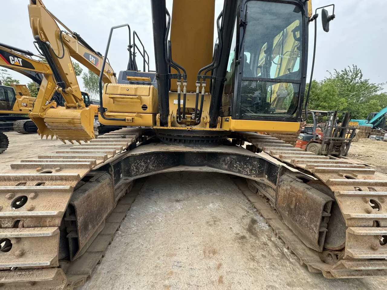 CATERPILLAR 336 GC CAT 336GC - Crawler excavator: picture 2 CATERPILLAR 336 GC CAT 336GC - Crawler excavator: picture 2
