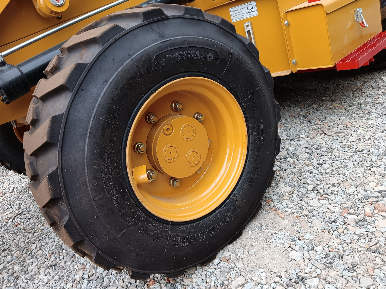 CATERPILLAR 420F2 BRAND NEW - Backhoe loader: picture 4 CATERPILLAR 420F2 BRAND NEW - Backhoe loader: picture 4