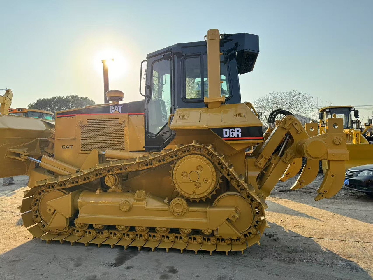 CATERPILLAR D6R CAT D6 R D6G D7G D7R D8R D9R - Bulldozer: picture 3 CATERPILLAR D6R CAT D6 R D6G D7G D7R D8R D9R - Bulldozer: picture 3