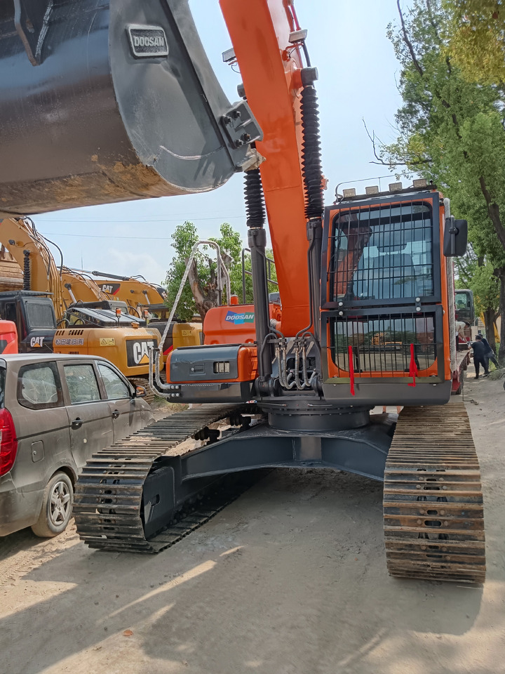 DOOSAN DX225 LCA LC-9C - Crawler excavator: picture 3 DOOSAN DX225 LCA LC-9C - Crawler excavator: picture 3