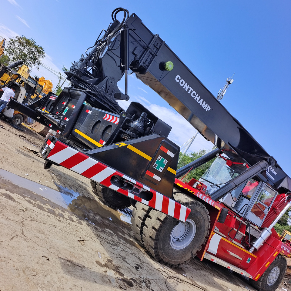 KALMAR DRF450 DRT DRU 45 TON - Reach stacker: picture 4 KALMAR DRF450 DRT DRU 45 TON - Reach stacker: picture 4