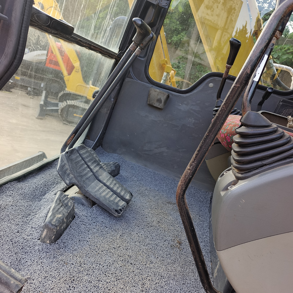 KOMATSU PC 60 - Crawler excavator: picture 4 KOMATSU PC 60 - Crawler excavator: picture 4