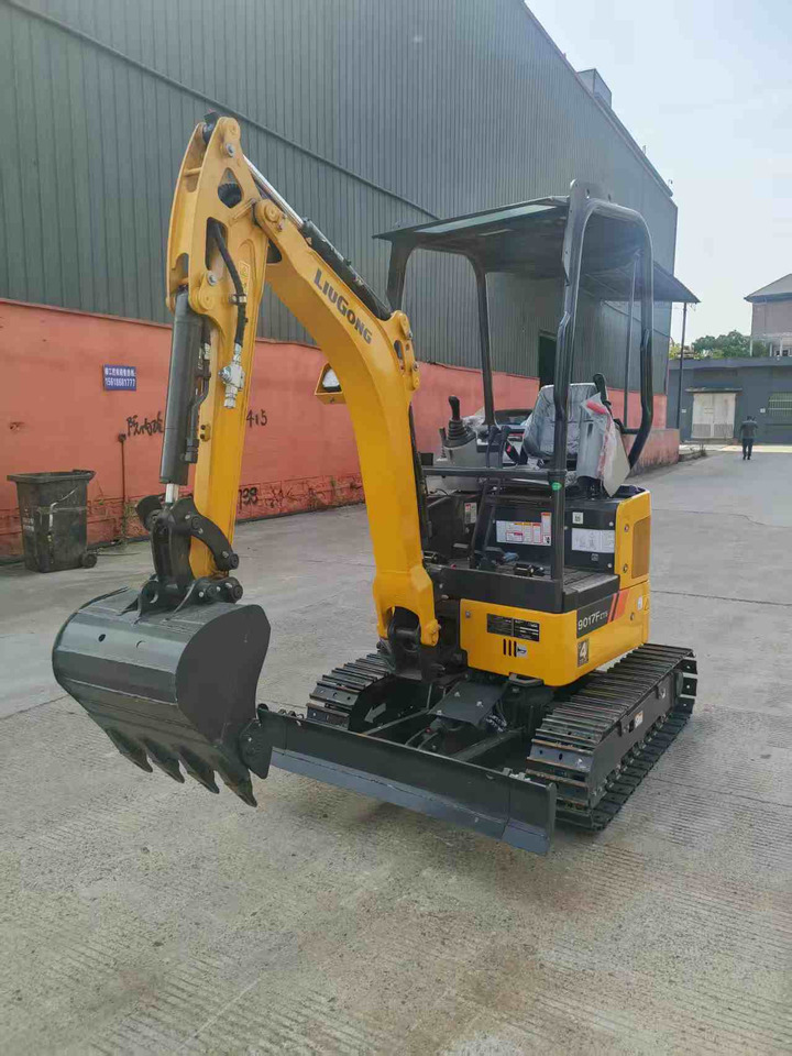 LIUGONG 9017F BRAND NEW 1.7 TON 1.8 TON 2 TON 1 TON MICRO DIGGER - Mini excavator: picture 4 LIUGONG 9017F BRAND NEW 1.7 TON 1.8 TON 2 TON 1 TON MICRO DIGGER - Mini excavator: picture 4