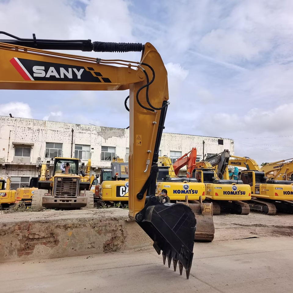 SANY SY 215C-9 215C - Crawler excavator: picture 3 SANY SY 215C-9 215C - Crawler excavator: picture 3