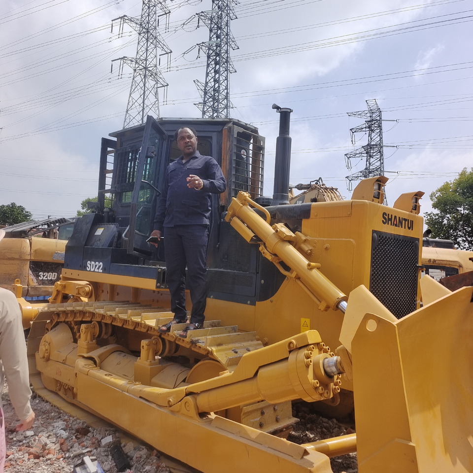 SHANTUI SD22 WITH CLEARING RAKE - Bulldozer: picture 4 SHANTUI SD22 WITH CLEARING RAKE - Bulldozer: picture 4