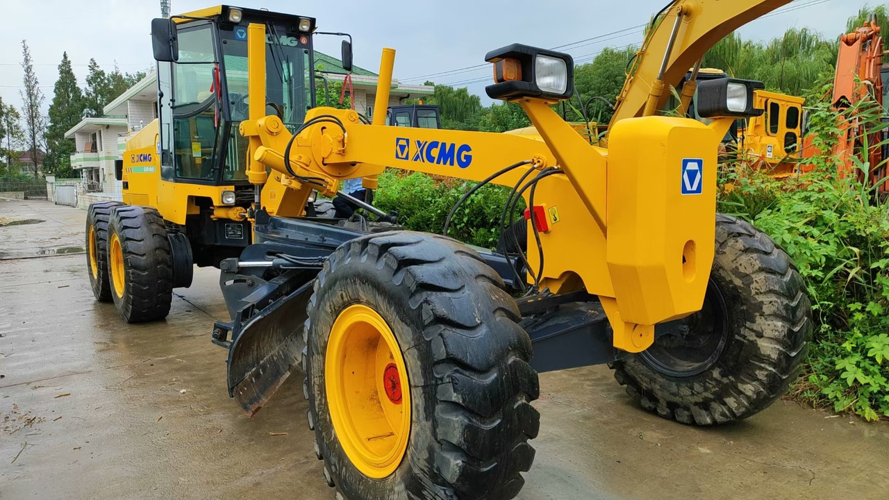 XCMG GR 180 - Grader: picture 1 XCMG GR 180 - Grader: picture 1