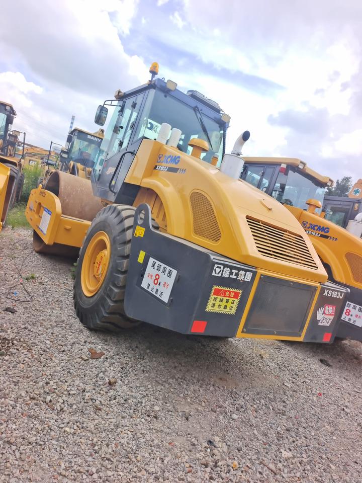 XCMG XS183J XS203J XS223J - Road roller: picture 2 XCMG XS183J XS203J XS223J - Road roller: picture 2