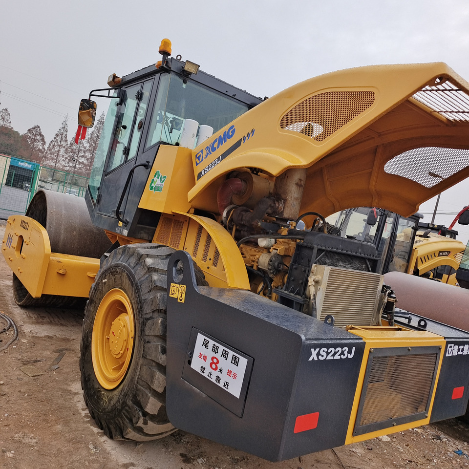 Compactor XCMG XS223J: picture 11