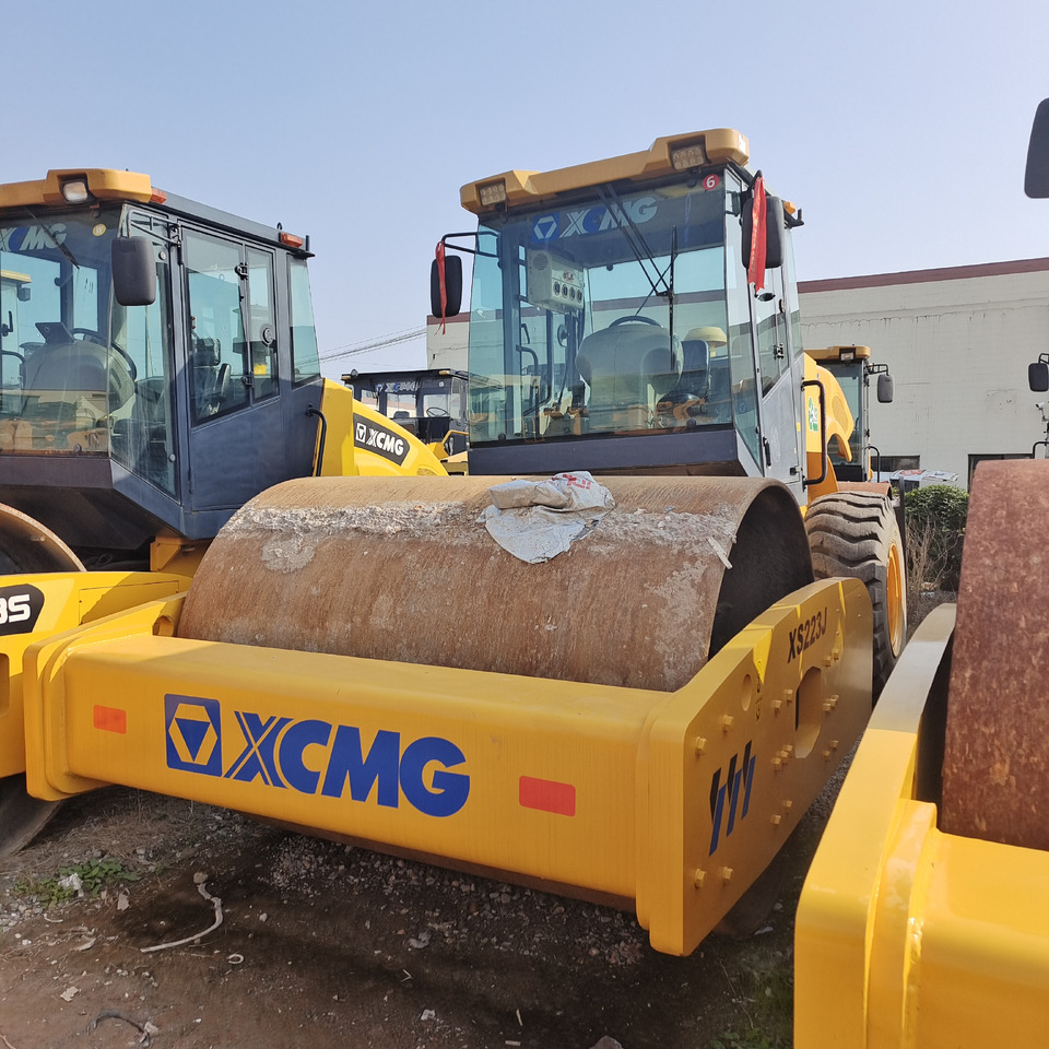 Compactor XCMG XS223J: picture 8