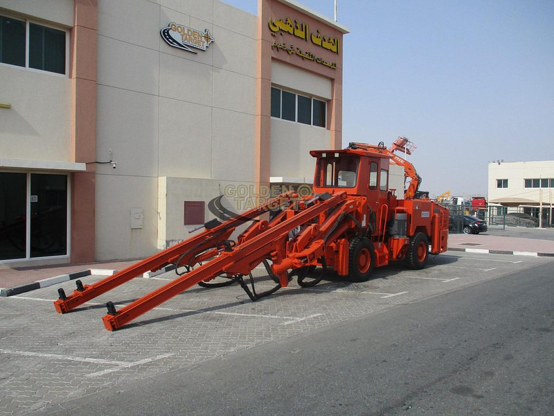 Tamrock H205D - Construction machinery: picture 2 Tamrock H205D - Construction machinery: picture 2