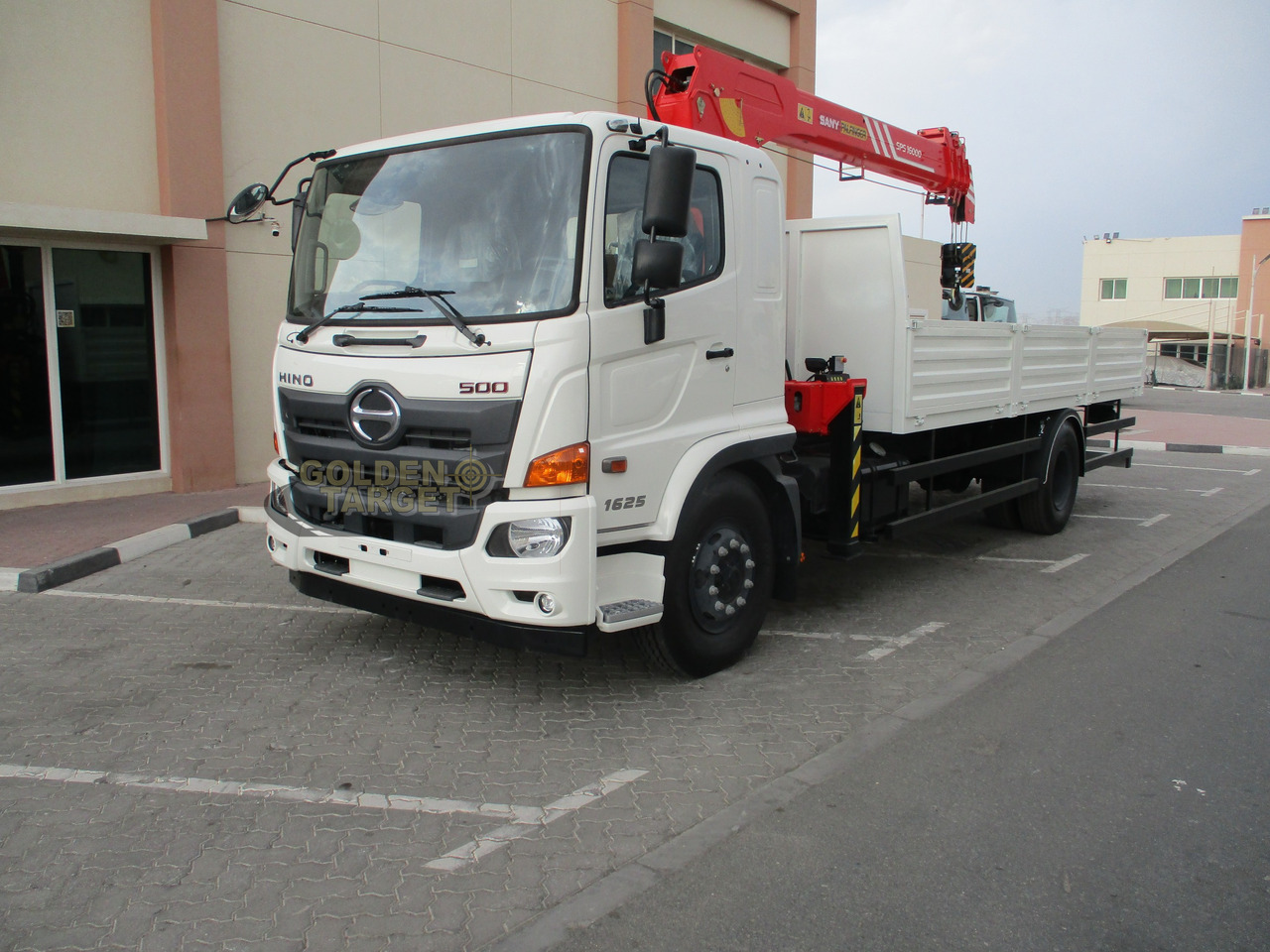 HINO 500 1625 4x2 with SANY PALFINGER SPS16000 Crane - Crane truck: picture 2 HINO 500 1625 4x2 with SANY PALFINGER SPS16000 Crane - Crane truck: picture 2