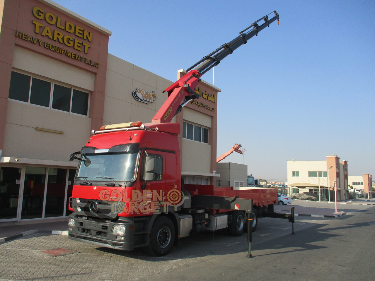 Crane truck MERCEDES-BENZ 2546 6x4 PALFINGER PK53002 Crane: picture 10