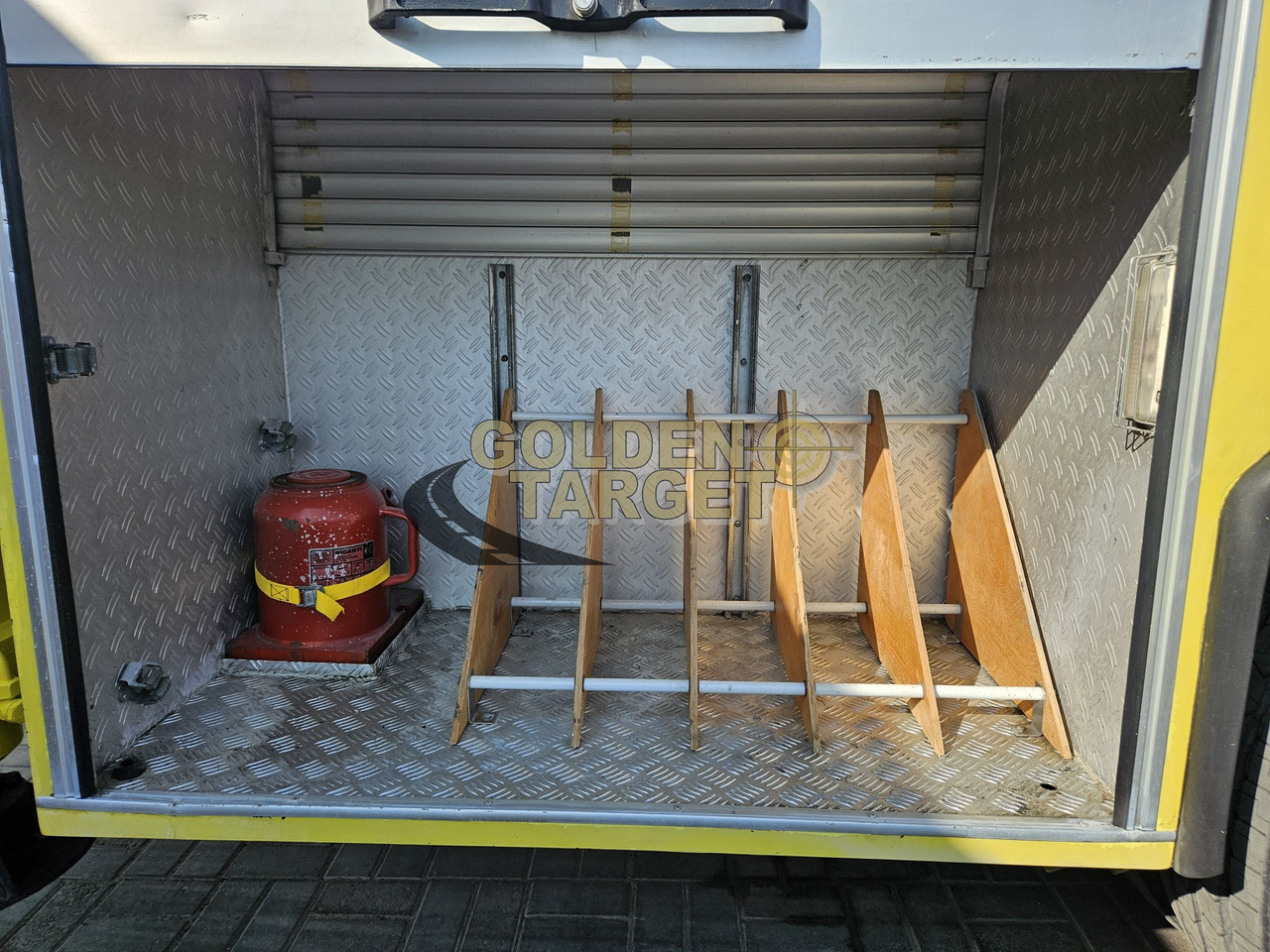 Fire truck MERCEDES-BENZ 2638 6×4 MANLIFT TRUCK 1998: picture 13 Fire truck MERCEDES-BENZ 2638 6×4 MANLIFT TRUCK 1998: picture 13