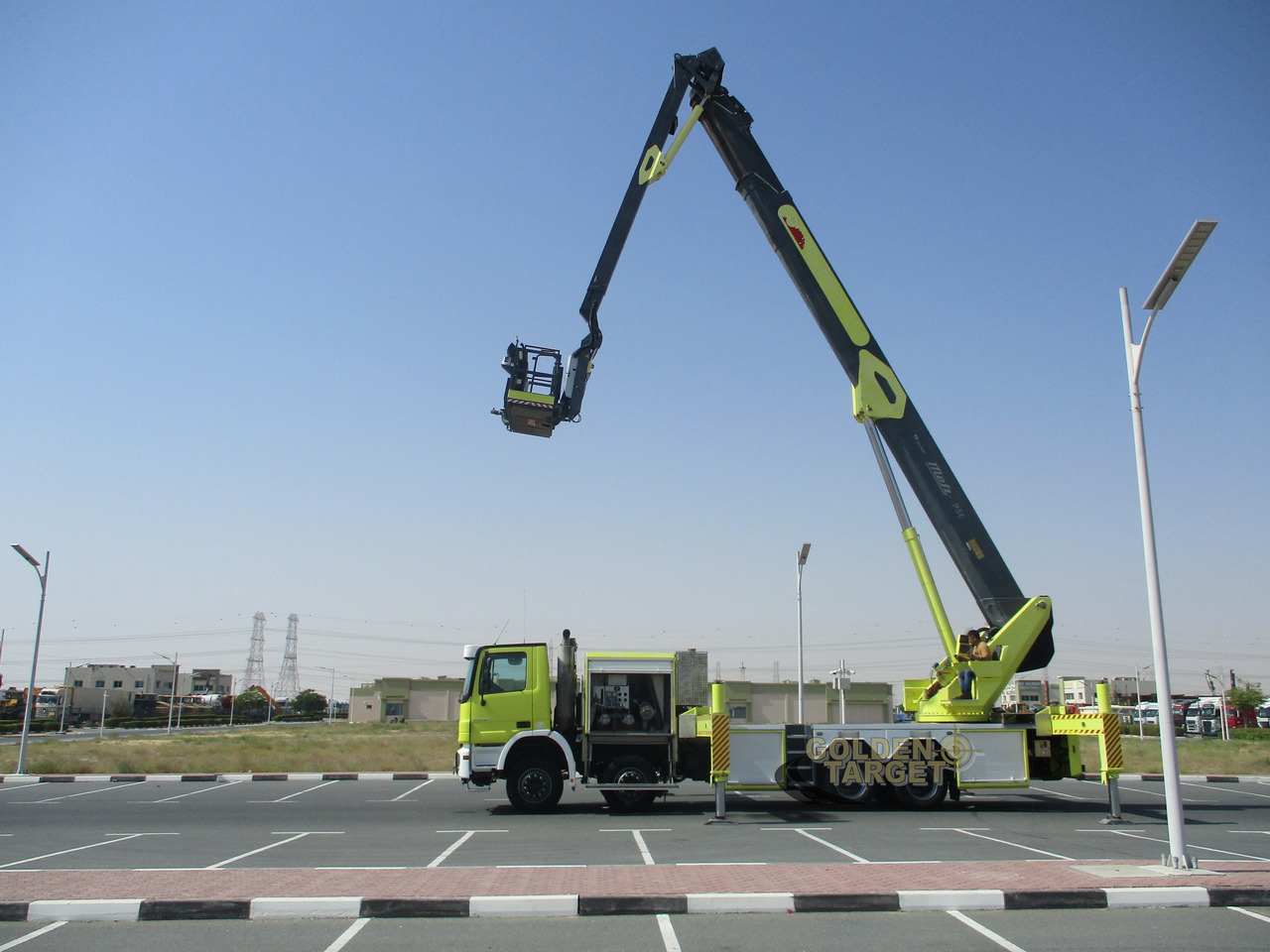 Mercedes ACTROS 4140 8x4 METZ P56 Fire Truck on lease Mercedes ACTROS 4140 8x4 METZ P56 Fire Truck: picture 10
