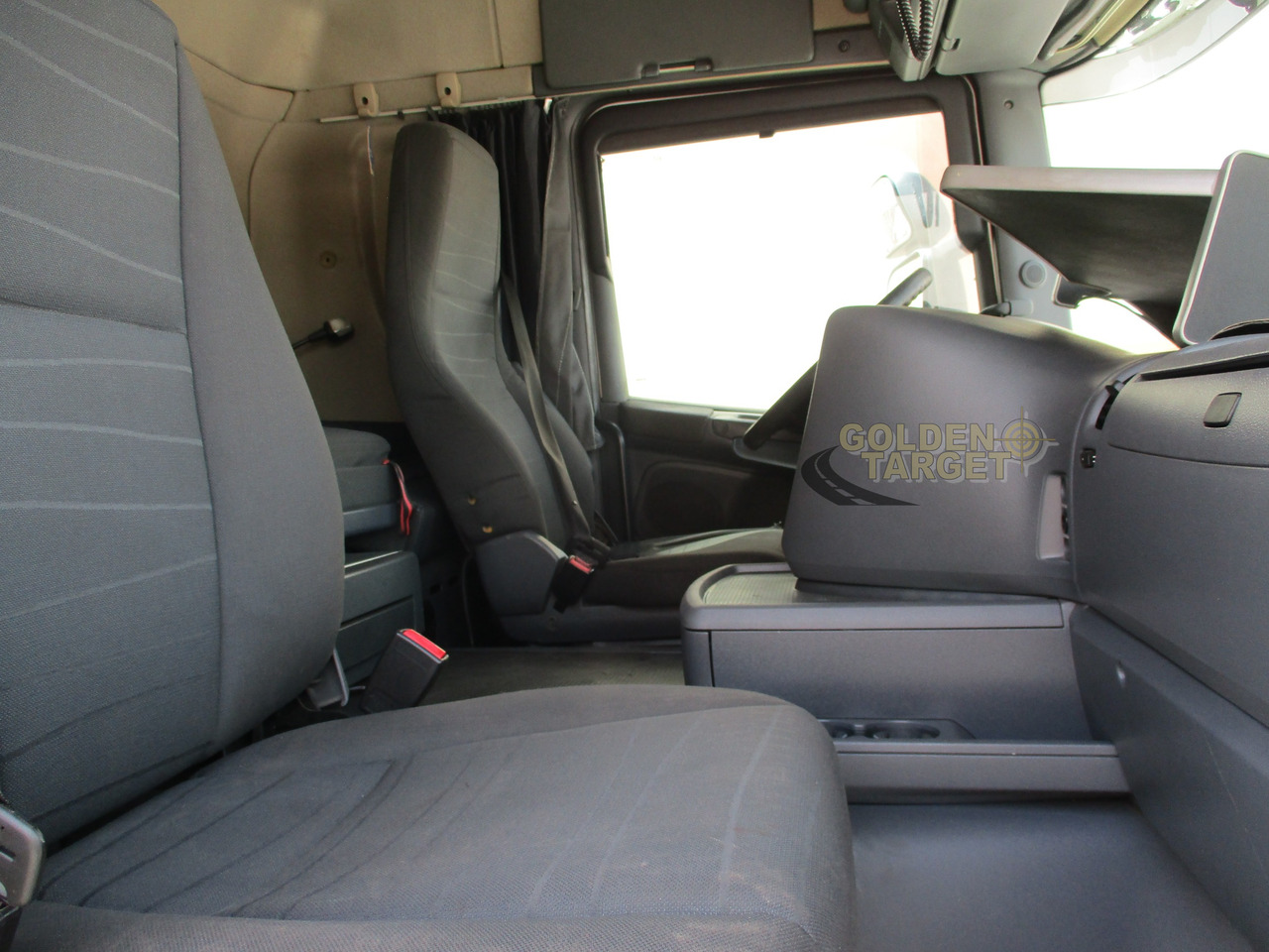 Crane truck SCANIA G480 6x2 with ATLAS 210.2 Block Crane: picture 11