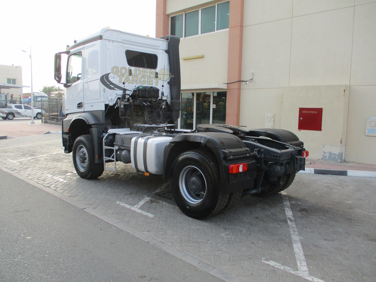Mercedes-Benz Actros 2045 4x4 Head Truck - Tractor unit: picture 4 Mercedes-Benz Actros 2045 4x4 Head Truck - Tractor unit: picture 4