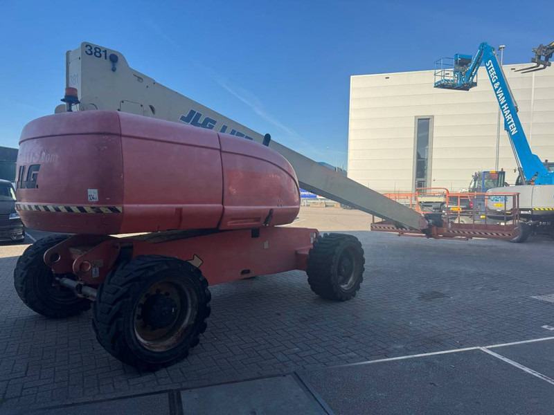 JLG 680 S - Telescopic boom: picture 3 JLG 680 S - Telescopic boom: picture 3