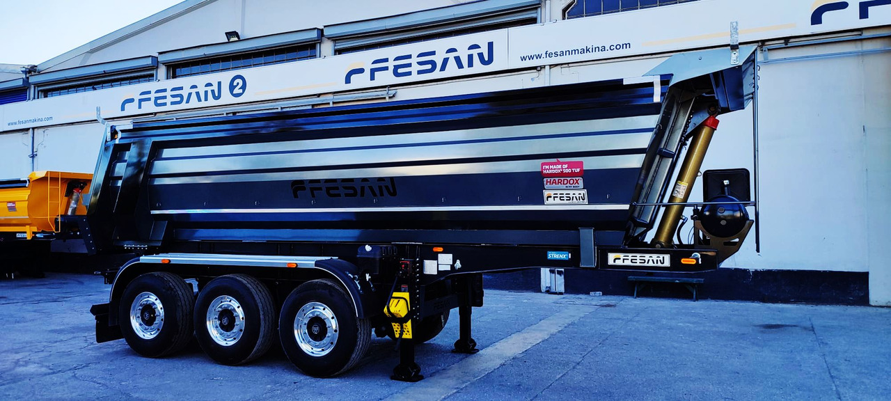 FESAN 2025 - Tipper trailer: picture 2 FESAN 2025 - Tipper trailer: picture 2