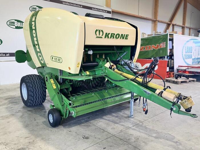 Krone Comprima F 125 XC - Round baler: picture 3 Krone Comprima F 125 XC - Round baler: picture 3