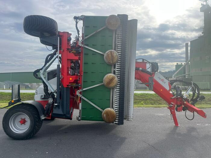 R9 profi Type 820 - Tedder/ Rake: picture 4 R9 profi Type 820 - Tedder/ Rake: picture 4