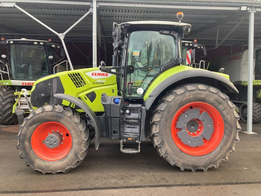 Claas Axion 850 Cebis - Farm tractor: picture 3 Claas Axion 850 Cebis - Farm tractor: picture 3