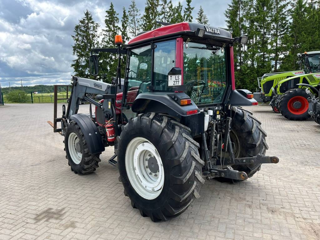 Valtra A 93 - Farm tractor: picture 5 Valtra A 93 - Farm tractor: picture 5