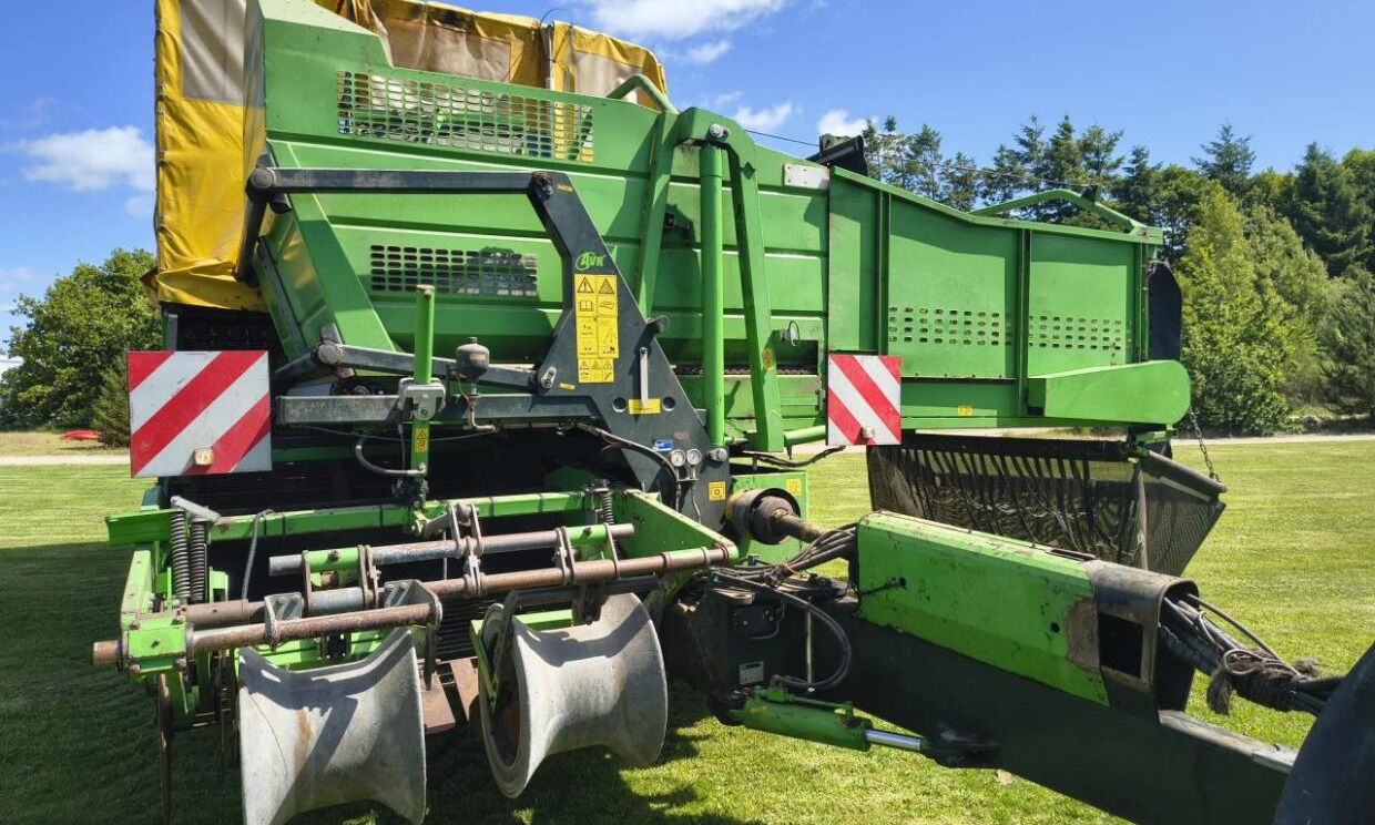 AVR SPIRIT 8200 - Potato harvester: picture 4 AVR SPIRIT 8200 - Potato harvester: picture 4