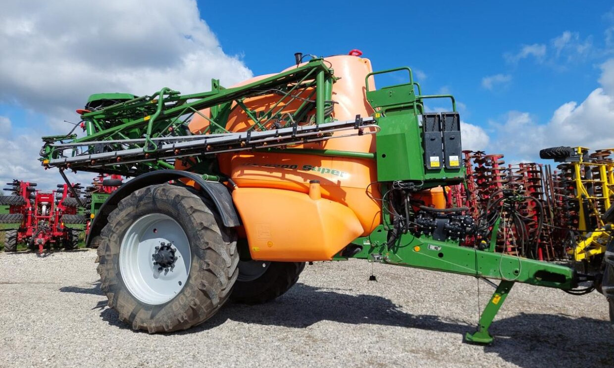 Amazone UX 6200 Super 28-30 M - Trailed sprayer: picture 2 Amazone UX 6200 Super 28-30 M - Trailed sprayer: picture 2