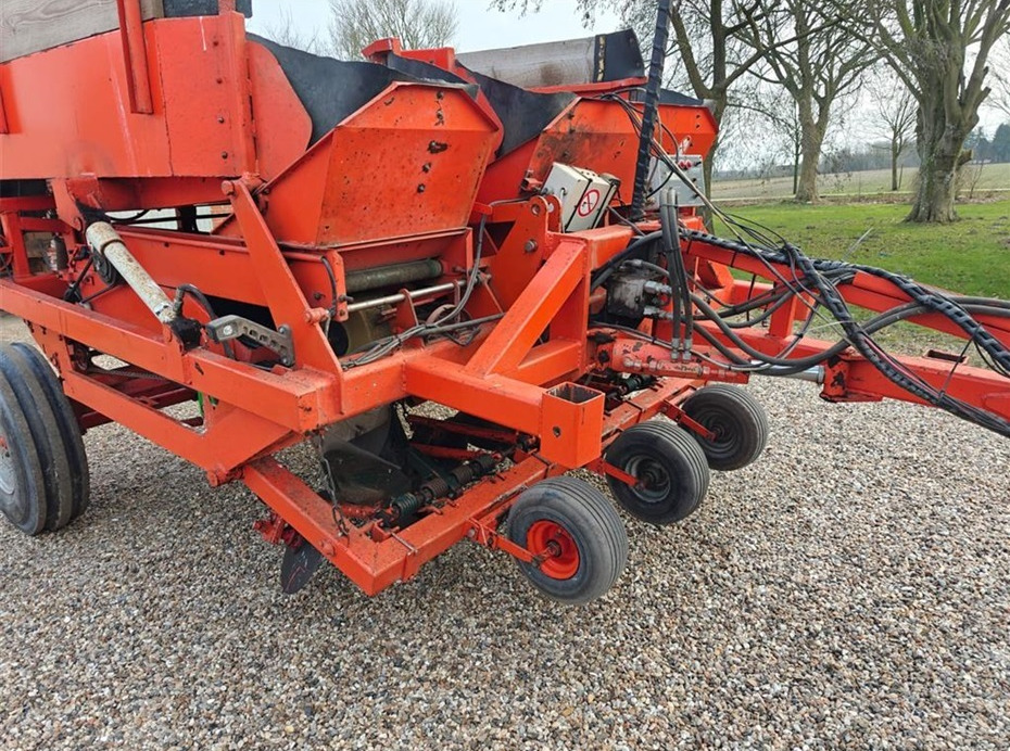 Structural 3 rækket - Potato planter: picture 2 Structural 3 rækket - Potato planter: picture 2