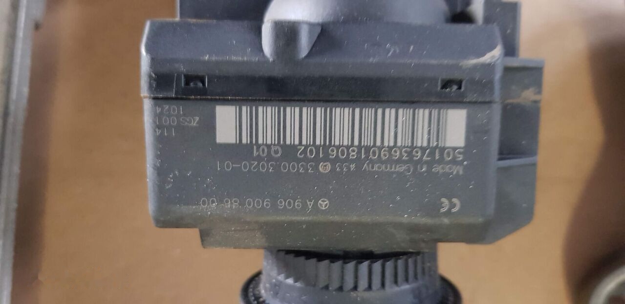 ECU for Truck Delphi CRD2 .35 OM 651-SOLENOID   Mercedes-Benz SPRIDER: picture 6