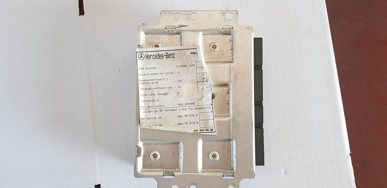 Knorr-Bremse Mercedes-Benz - ECU for Truck: picture 1 Knorr-Bremse Mercedes-Benz - ECU for Truck: picture 1