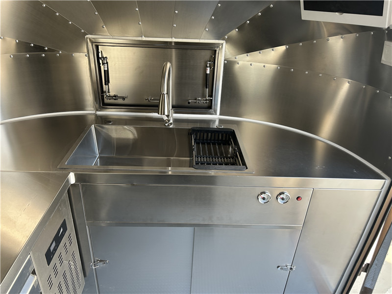 Vending trailer for transportation of meat Mobile Grill Catering Middle Eastern Food Truck & Trailer: picture 9