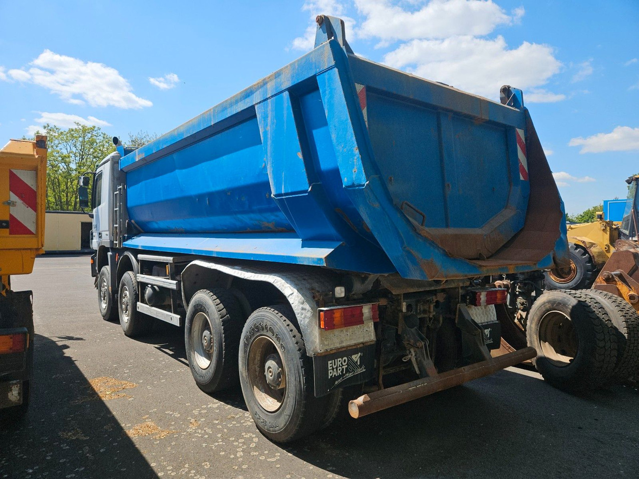 Mercedes-Benz Actros 4144 8x8 Hinterkipper - Tipper: picture 3 Mercedes-Benz Actros 4144 8x8 Hinterkipper - Tipper: picture 3