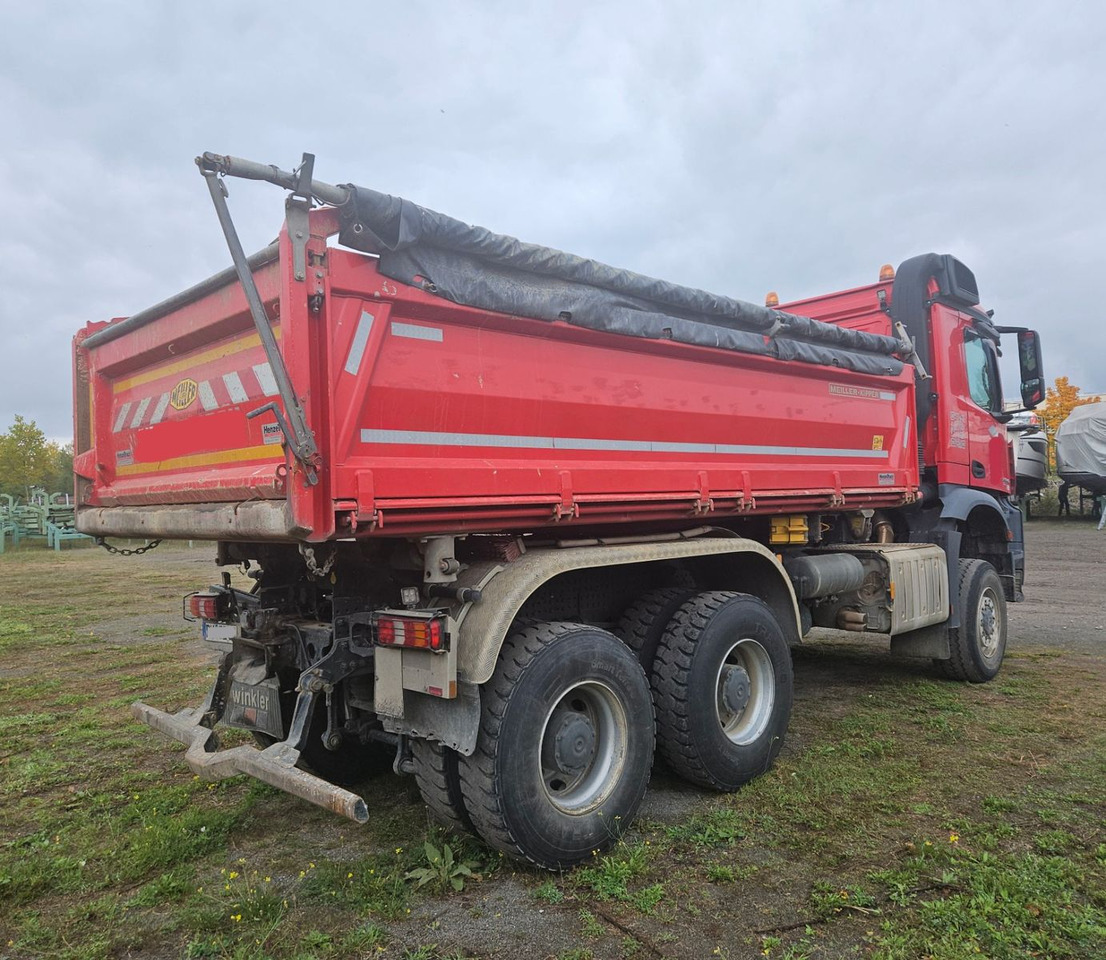 Mercedes-Benz Arocs 3346 6x6 Dreiseitenkipper mit Bordmatik - Tipper: picture 2 Mercedes-Benz Arocs 3346 6x6 Dreiseitenkipper mit Bordmatik - Tipper: picture 2