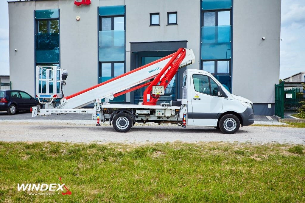 Multitel MTE 270 - Truck mounted aerial platform: picture 2 Multitel MTE 270 - Truck mounted aerial platform: picture 2